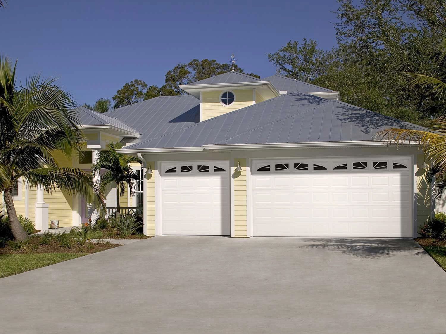 Garage door repair in Naples, FL